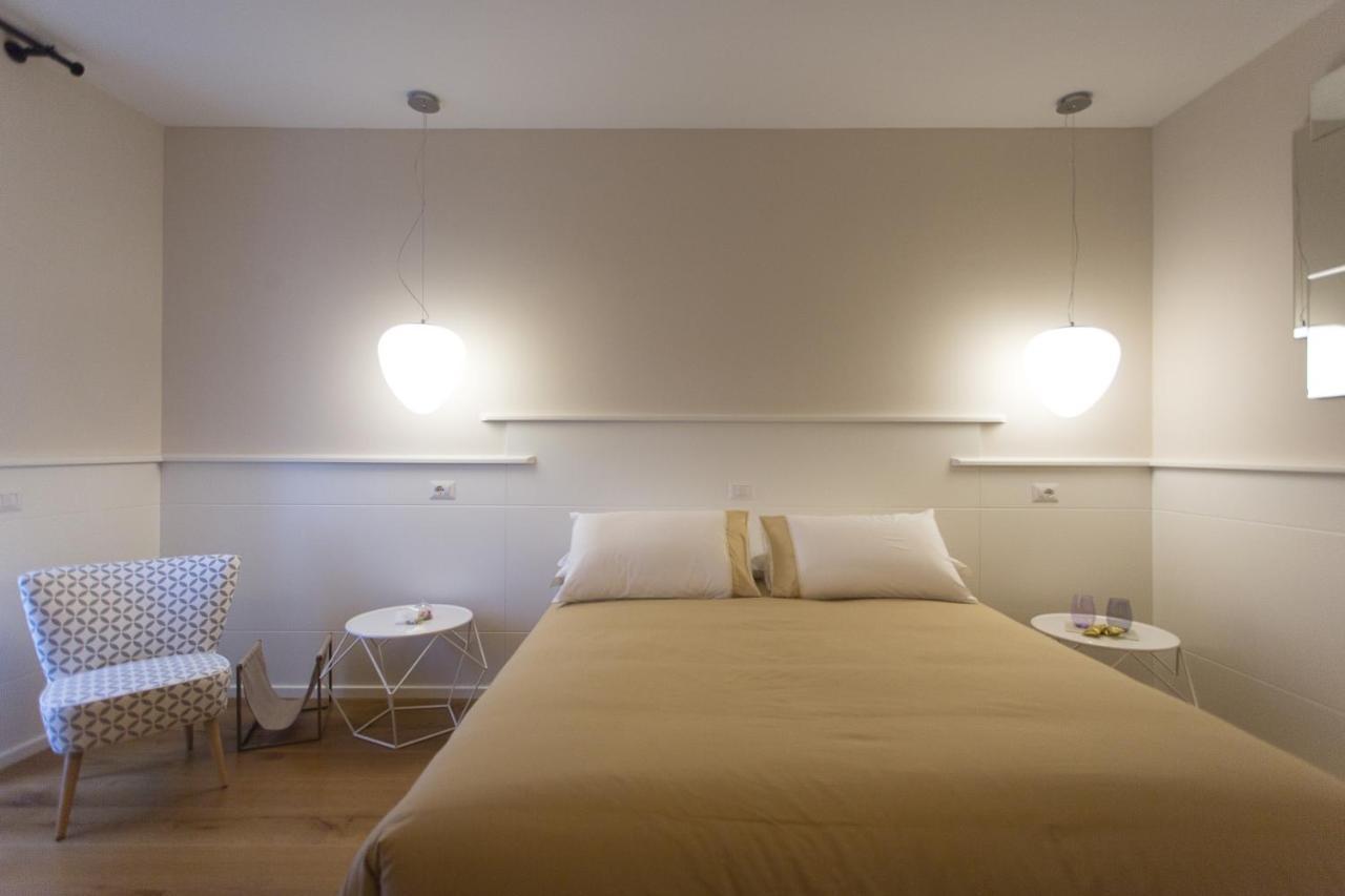 Casa Degli Orefici Bed & Breakfast *